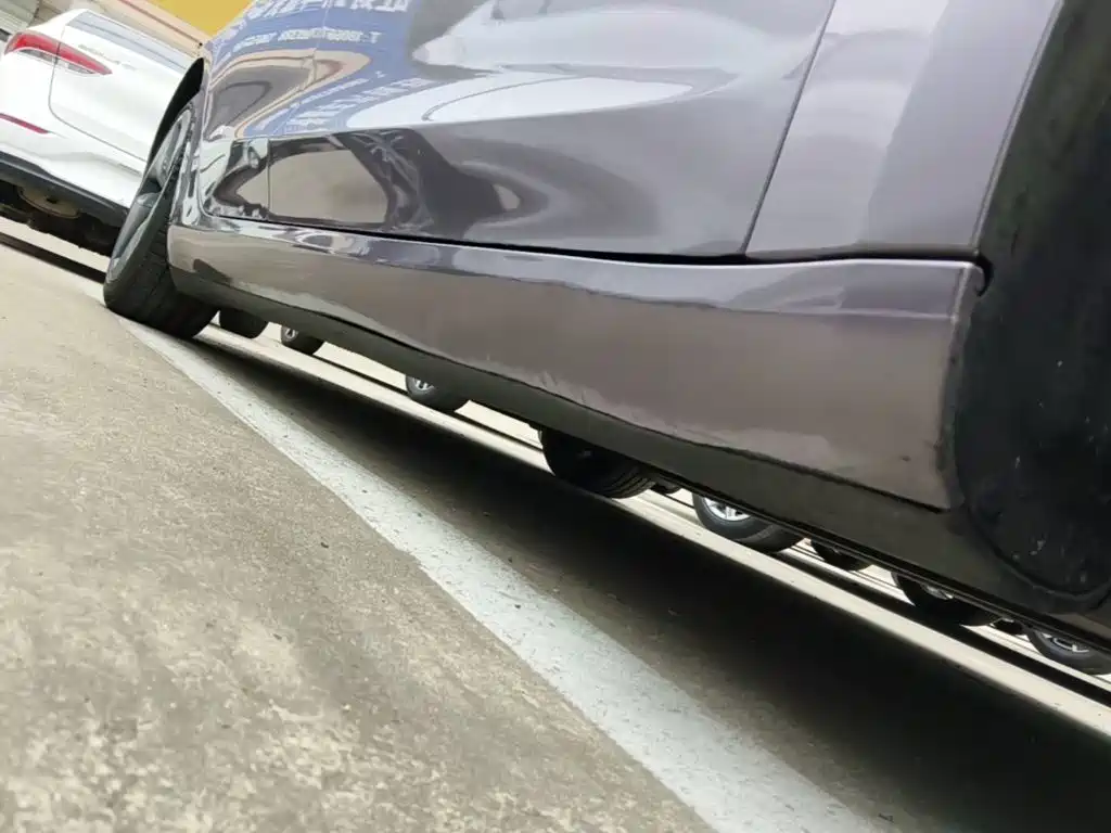 Tesla Model 3 — миниатюра 21