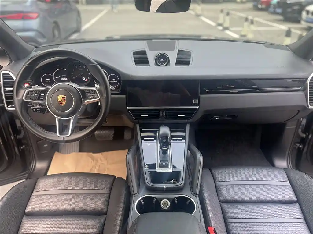 Porsche Cayenne 2019 Cayenne 3.0T
