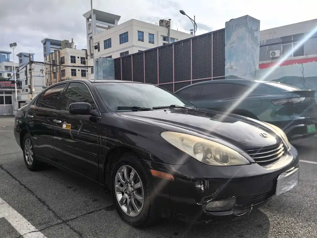 Lexus ES 04 300