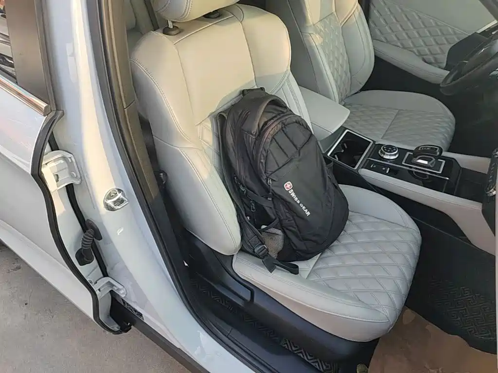 Mitsubishi Outlander — миниатюра 25