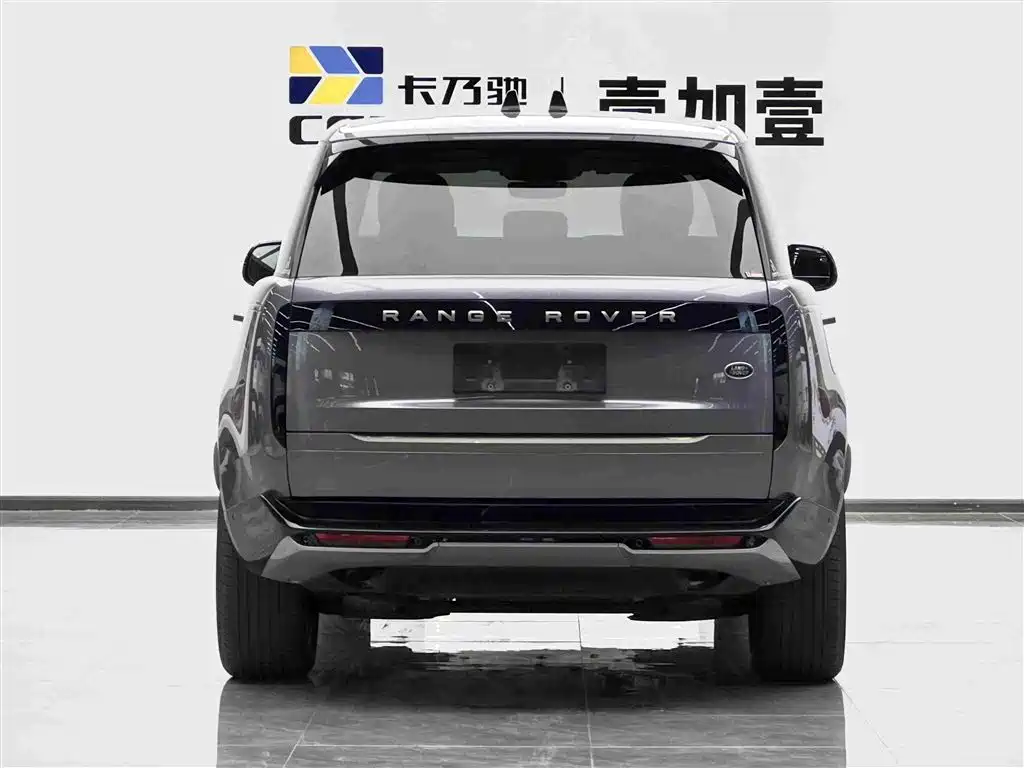 Land Rover Range Rover 2023 3.0 L6 400PS Long Wheelbase