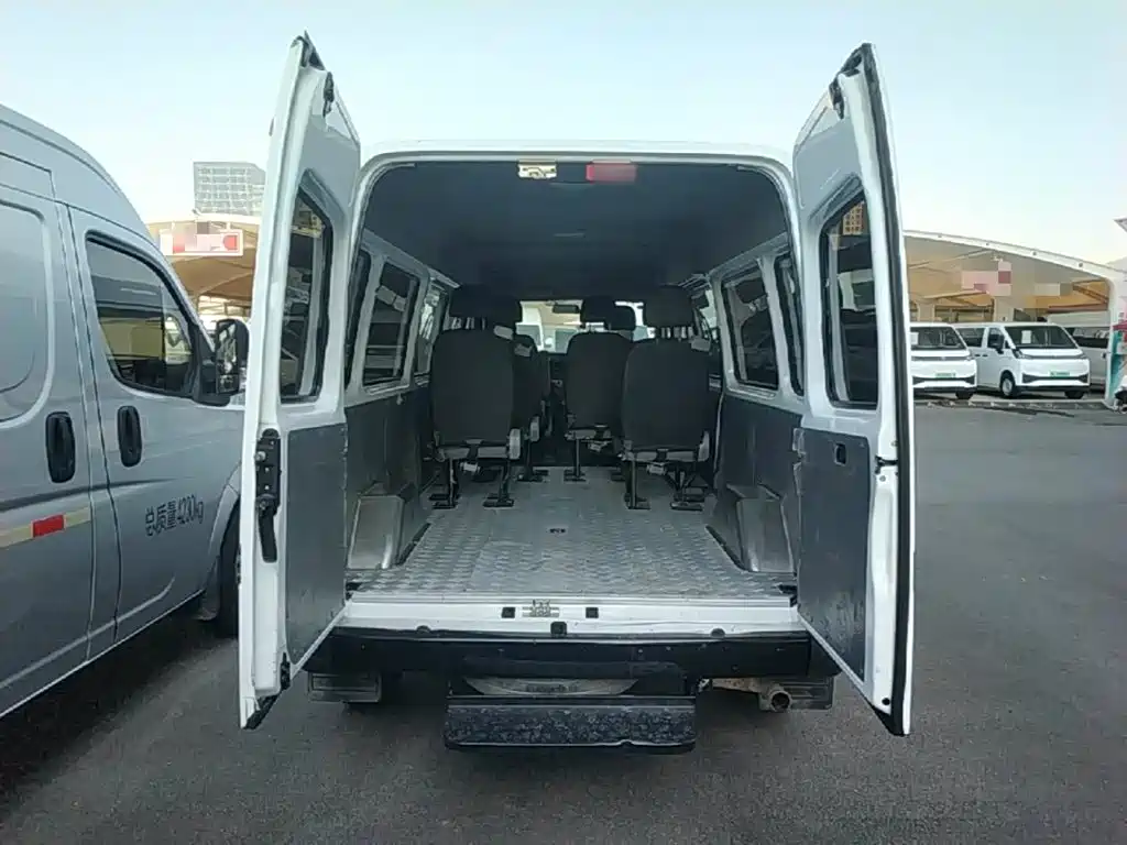 JMC Tesla — миниатюра 19