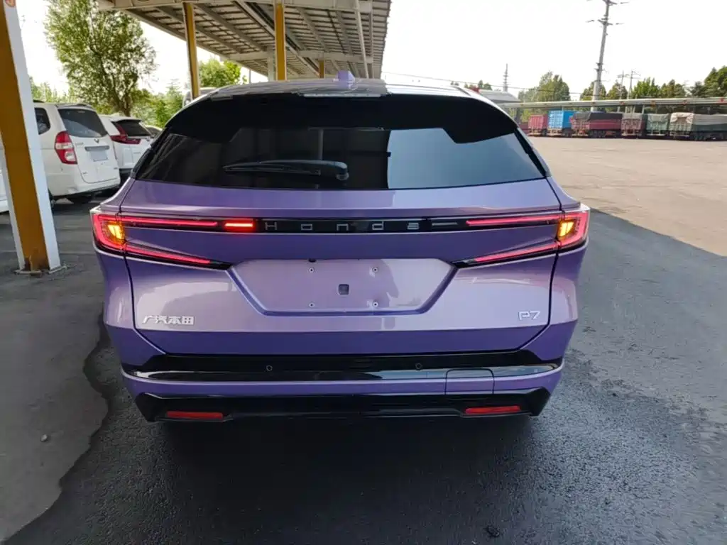 Honda P7 — миниатюра 6