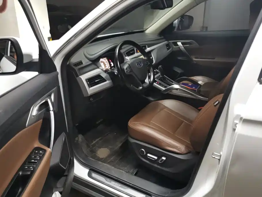Geely Boyue — миниатюра 9