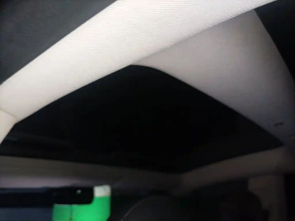Tesla Model 3 — миниатюра 19