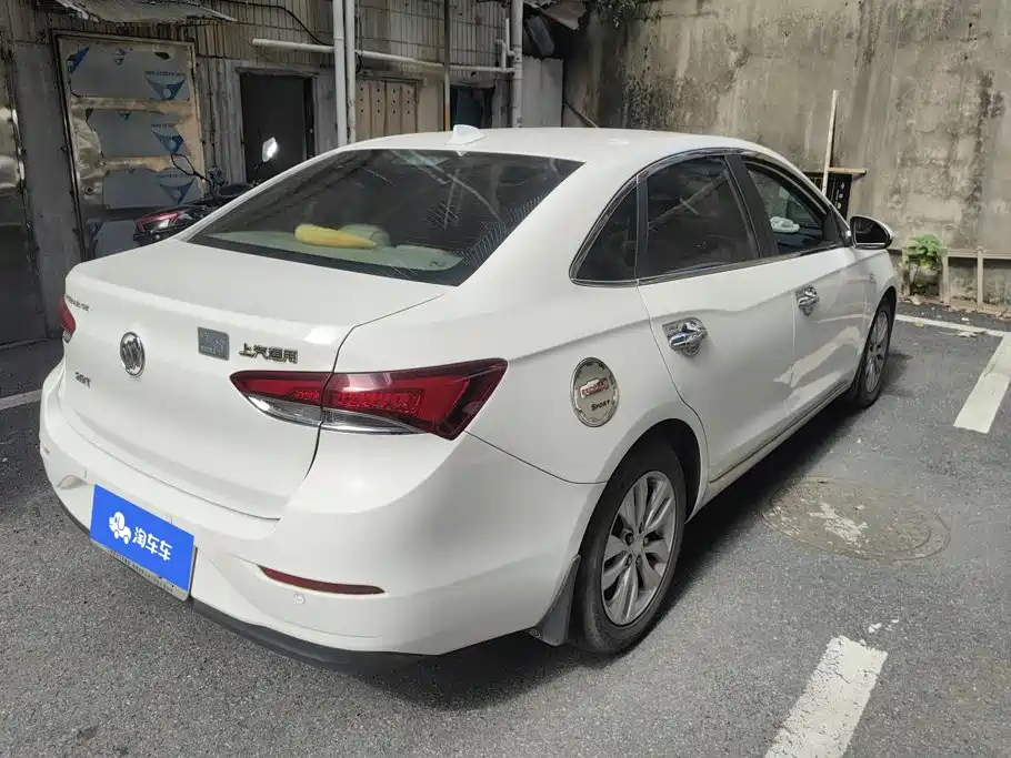Buick Excelle — миниатюра 3