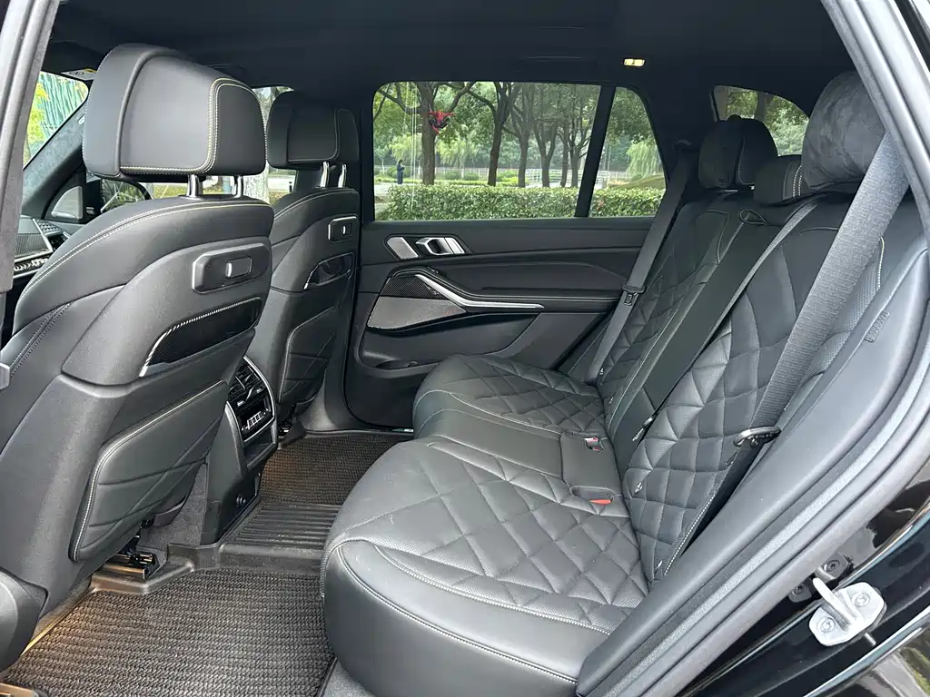 BMW X5 — миниатюра 13