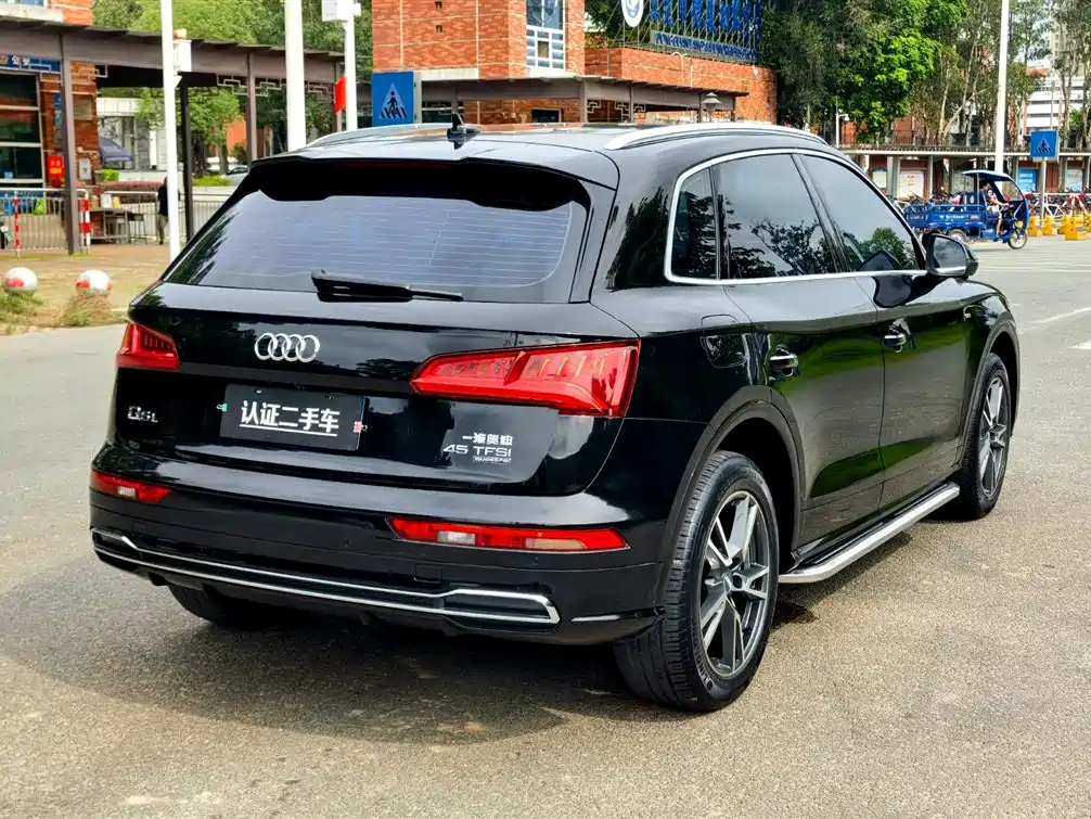 Audi Q5L 2018 45 TFSI Premium Fashion V