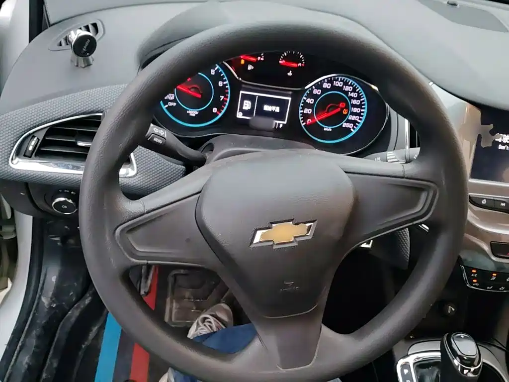 Chevrolet Cruze — миниатюра 11