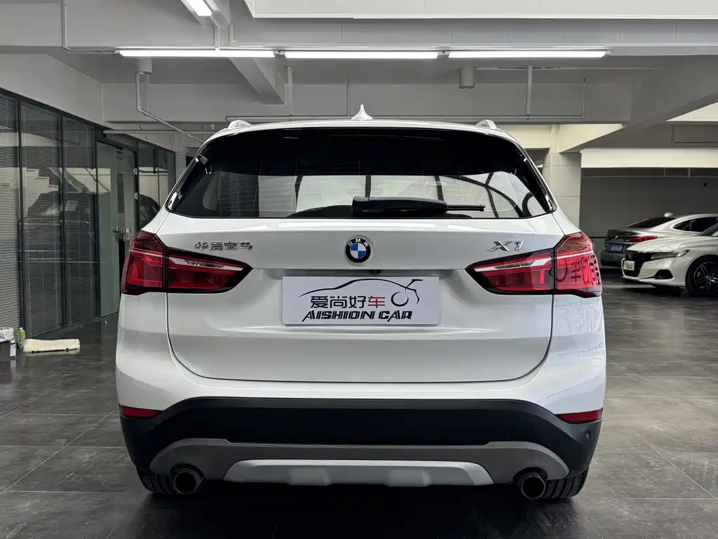 BMW X1 2016 xDrive20Li Luxury