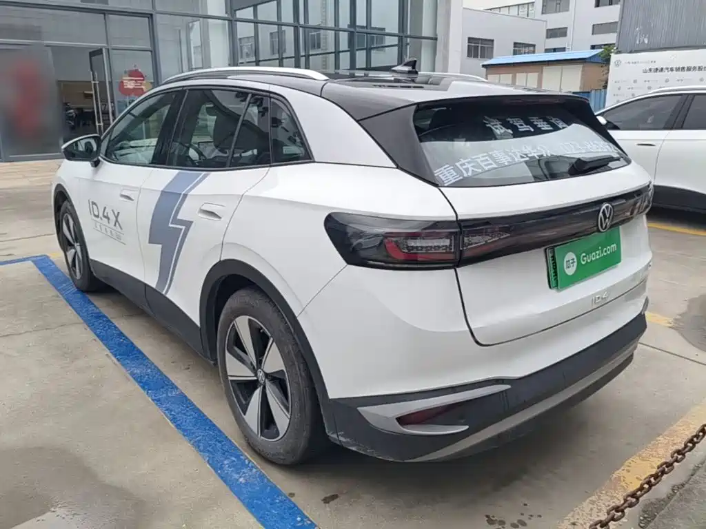 Volkswagen ID.4 X 2025 Smart