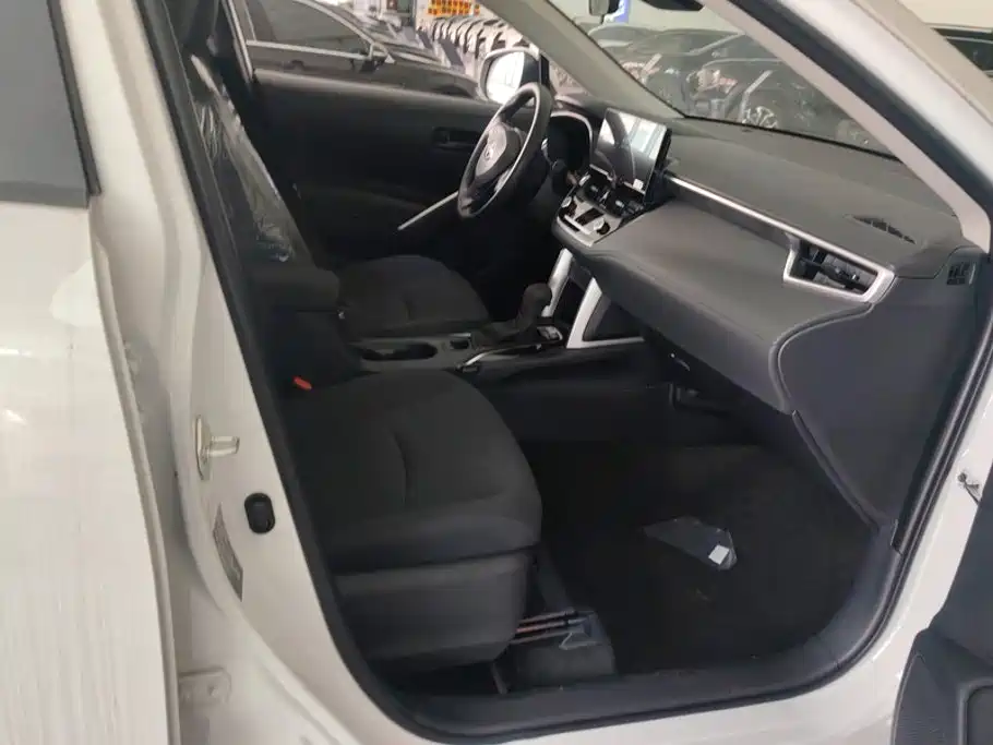 Toyota Corolla Cross 2024 2.0L Elite