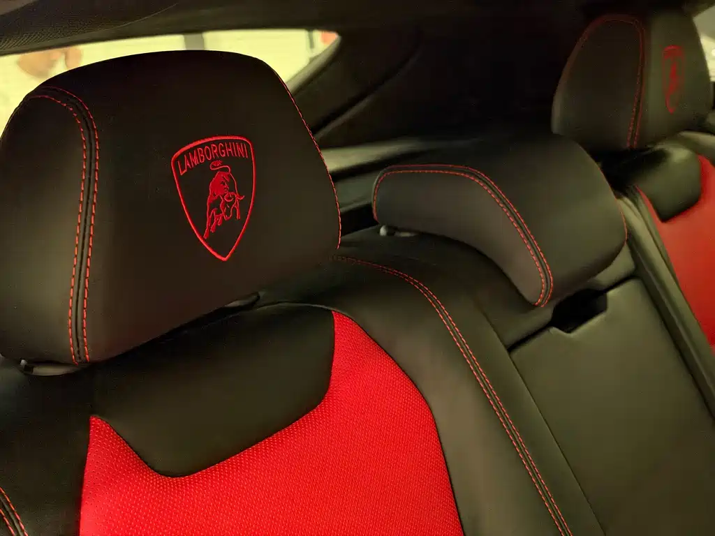 Lamborghini Urus — миниатюра 14