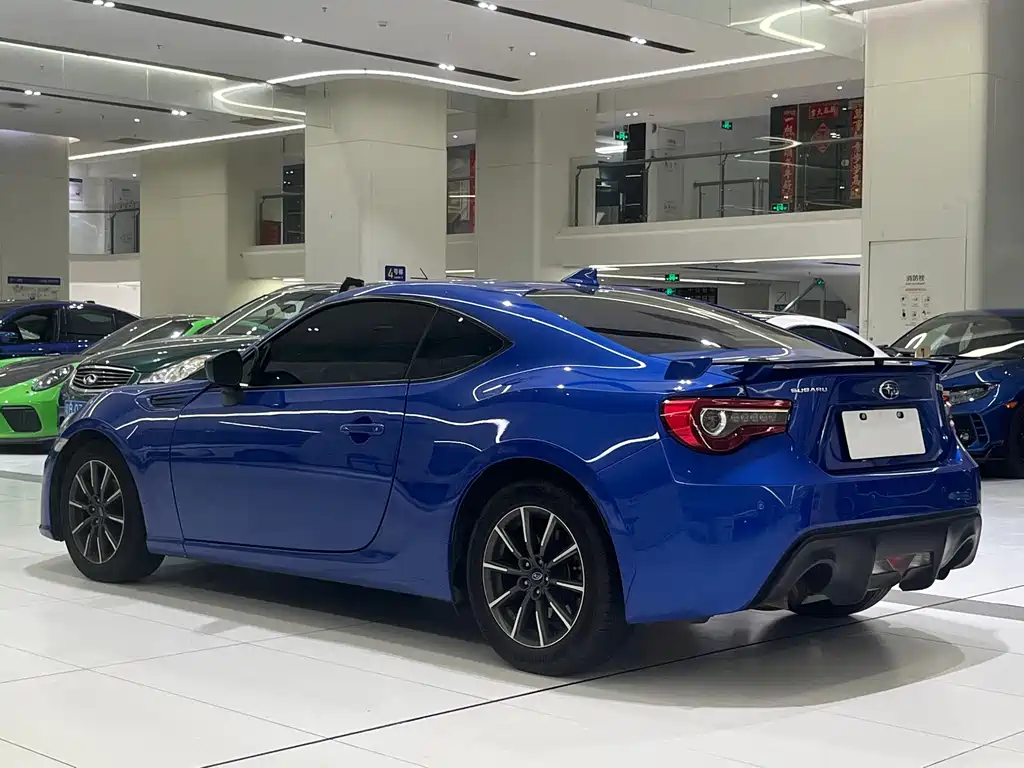 Subaru BRZ — миниатюра 7