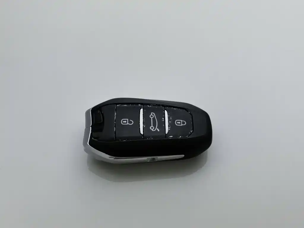 Peugeot 4008 — миниатюра 19