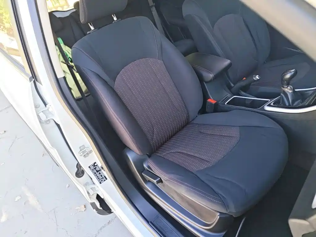 Baojun 560 — миниатюра 25