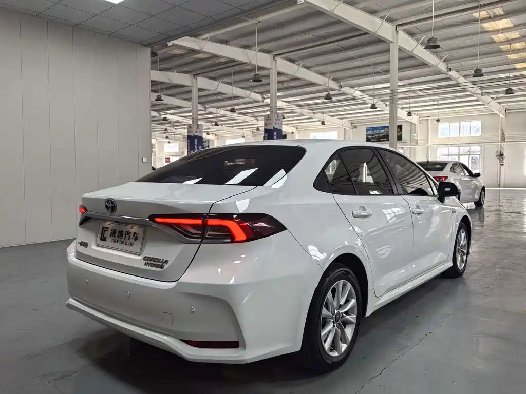 Toyota Corolla — миниатюра 4