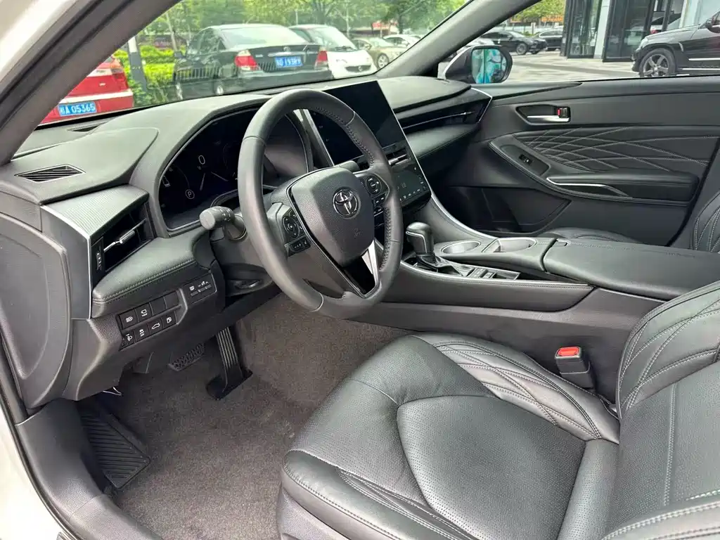 Toyota Avalon — миниатюра 15