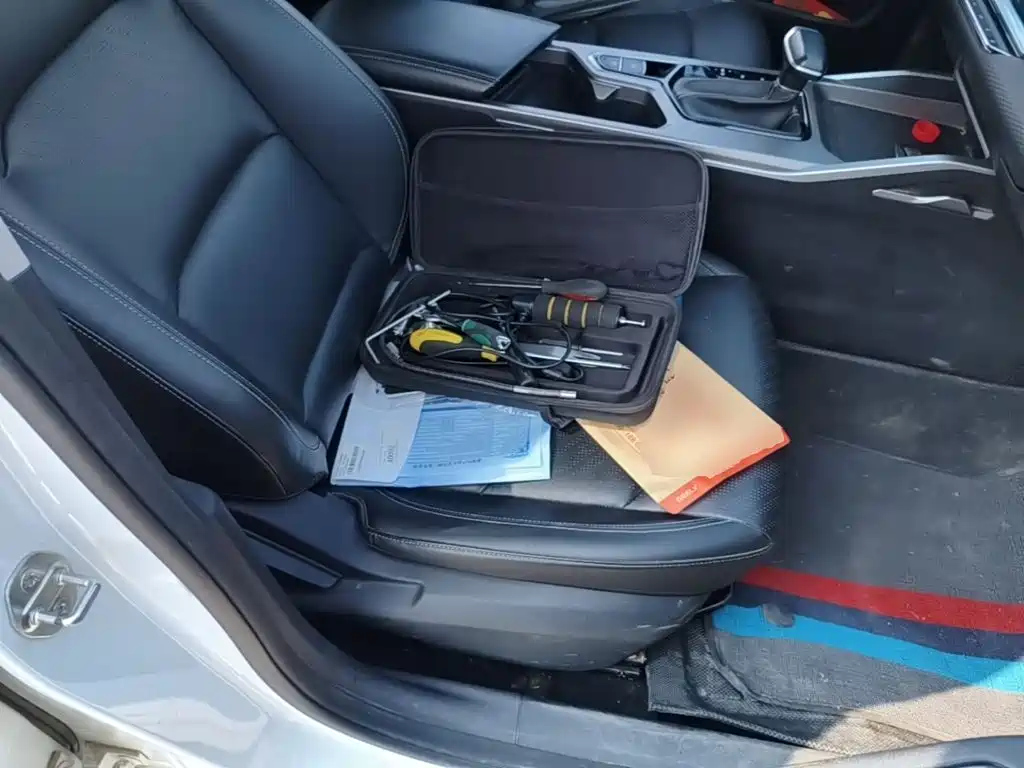 Geely Emgrand — миниатюра 25