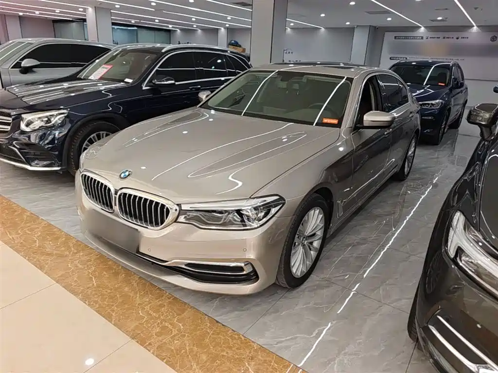 BMW 5 Series 2020