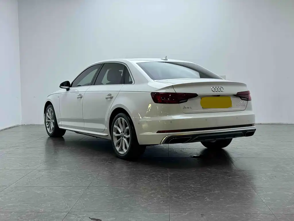 Audi A4L — миниатюра 4