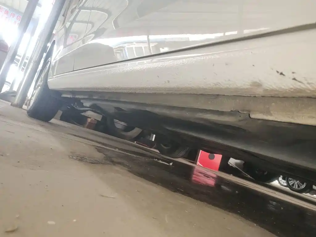 Volkswagen Jetta — миниатюра 21