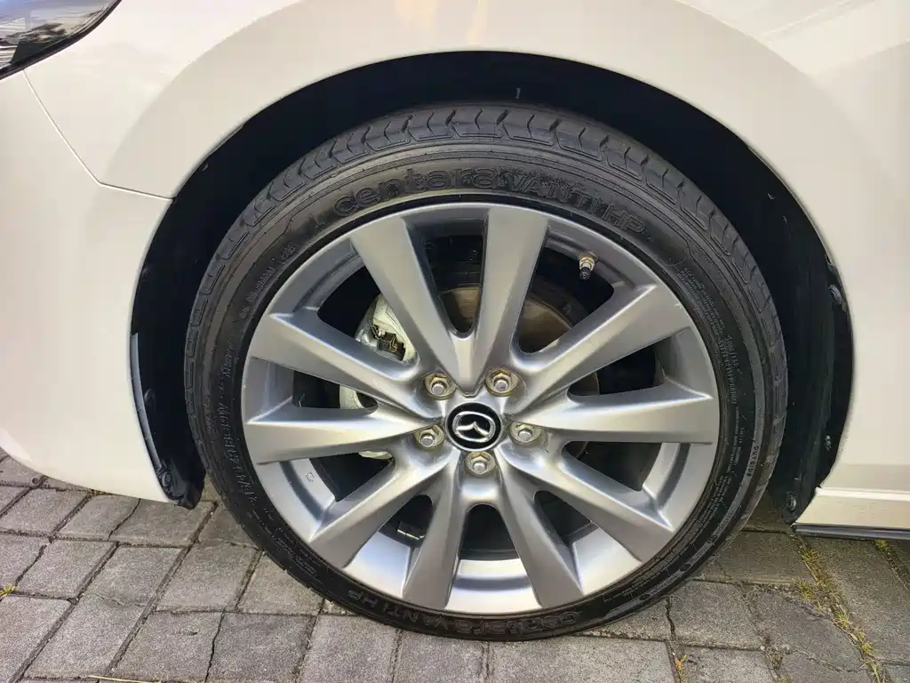 Mazda 3 Axela — миниатюра 15