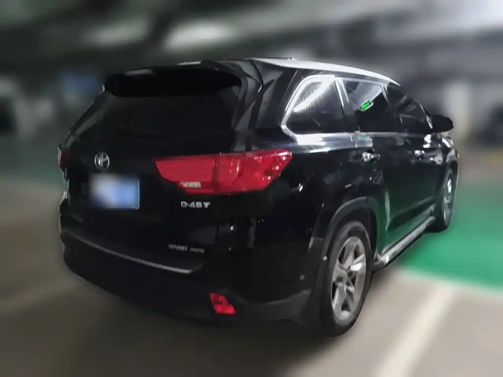 Toyota Highlander — миниатюра 6