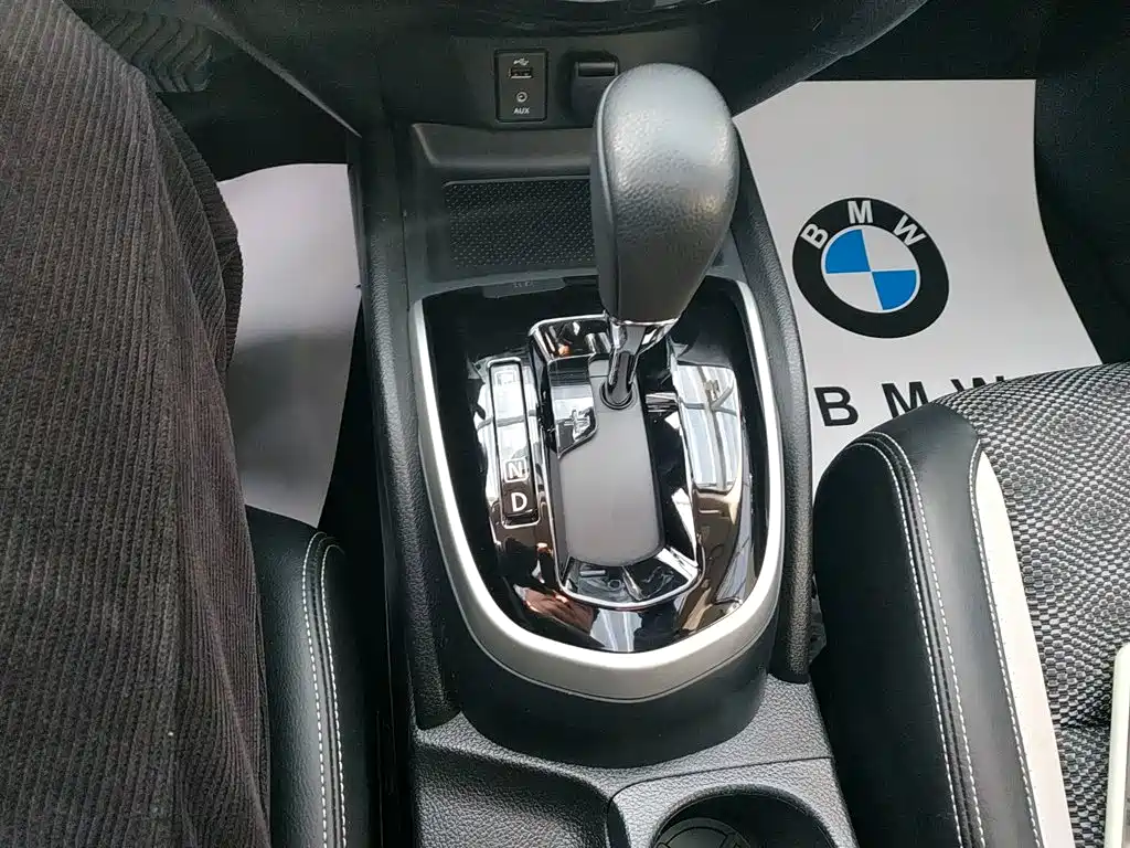 Nissan Qashqai — миниатюра 14