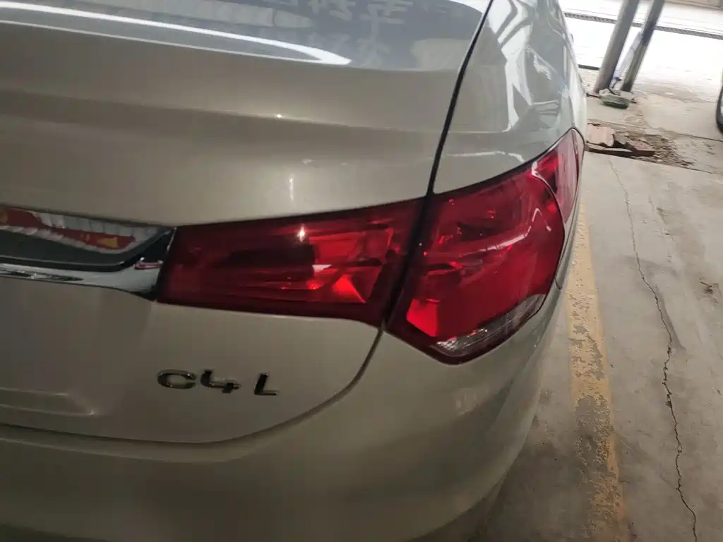 Citroen C4L — миниатюра 8