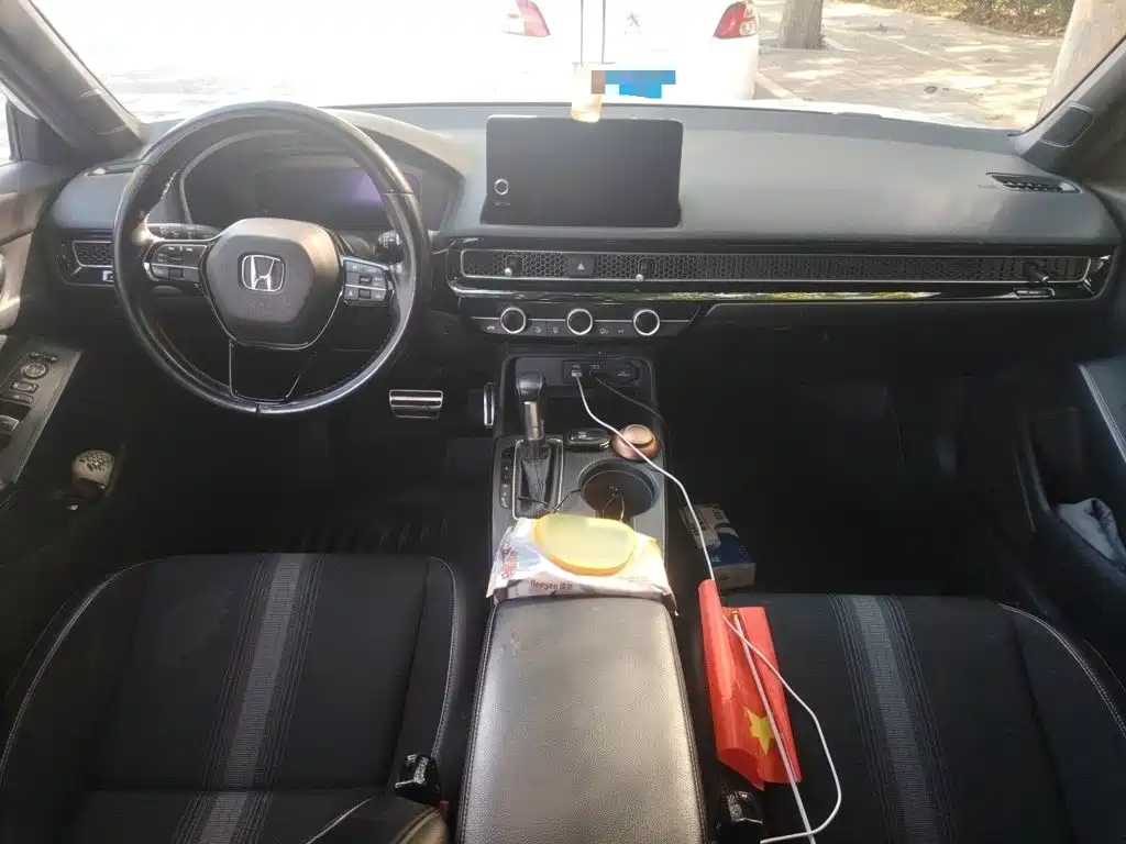 Honda Civic — миниатюра 10