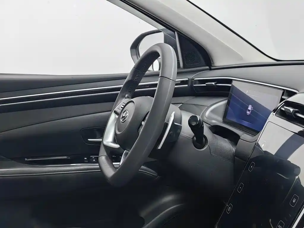 Hyundai Tucson — миниатюра 22