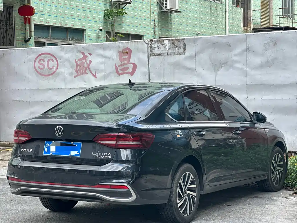 Volkswagen Lavida — миниатюра 6