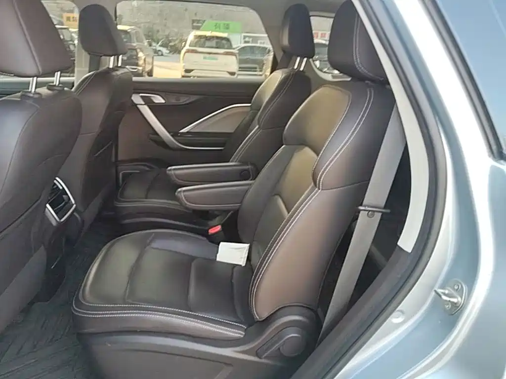 Geely Jia Ji — миниатюра 17