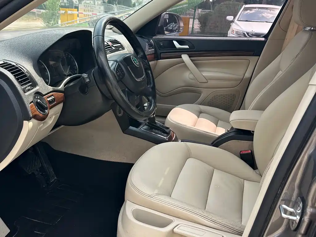 Skoda Octavia 2013 1.4TSI DSG