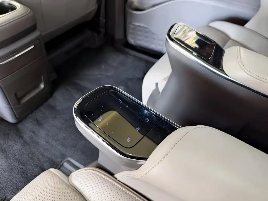 GAC Motor Trumpchi M8 — миниатюра 14