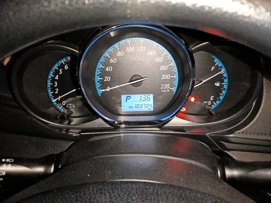 Toyota Yaris L — миниатюра 12