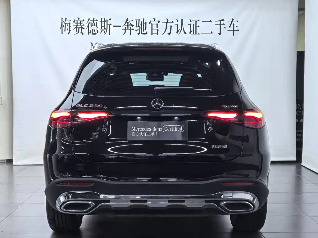 Mercedes-Benz GLC 2023 GLC 260 L 4MATIC 5 мест