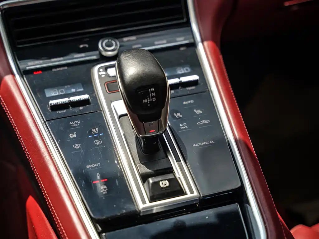 Porsche Panamera — миниатюра 9