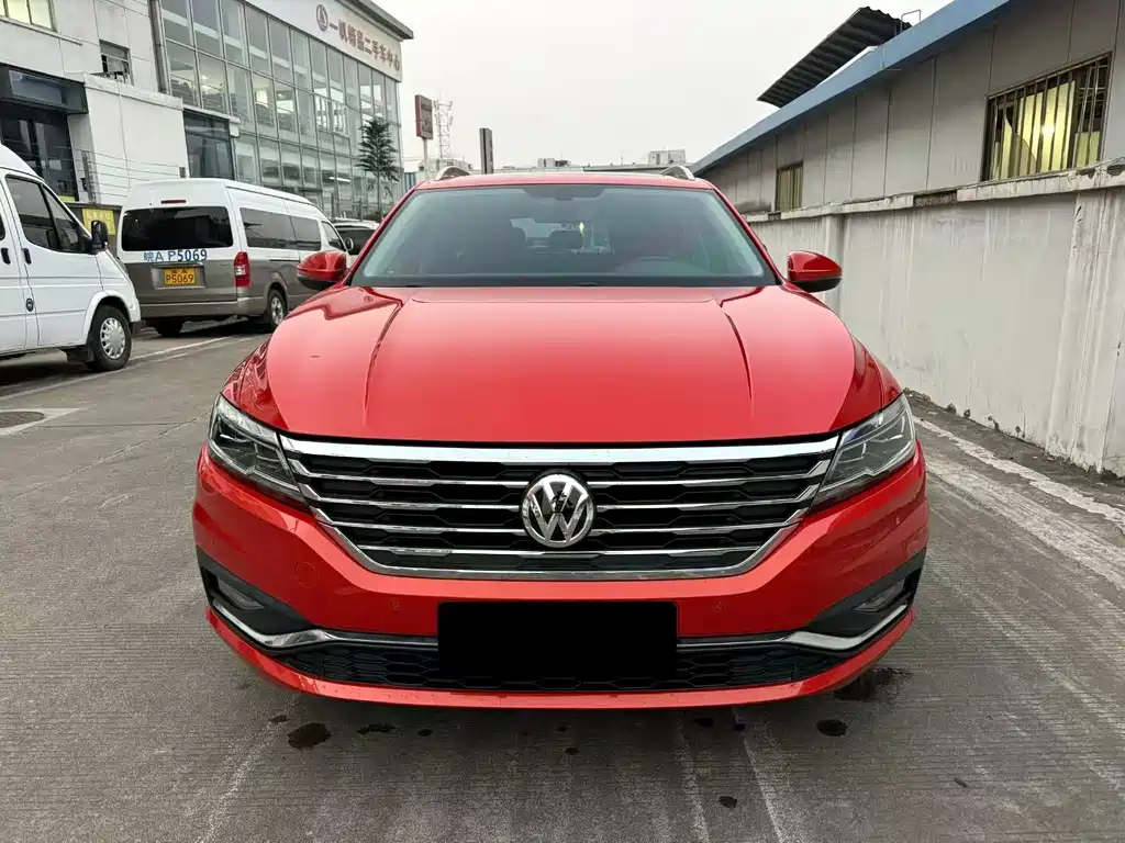 Volkswagen Lavida — миниатюра 2