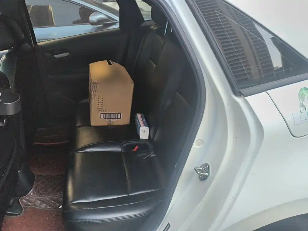 Honda Fit — миниатюра 13