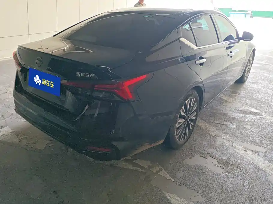 Nissan Teana — миниатюра 3
