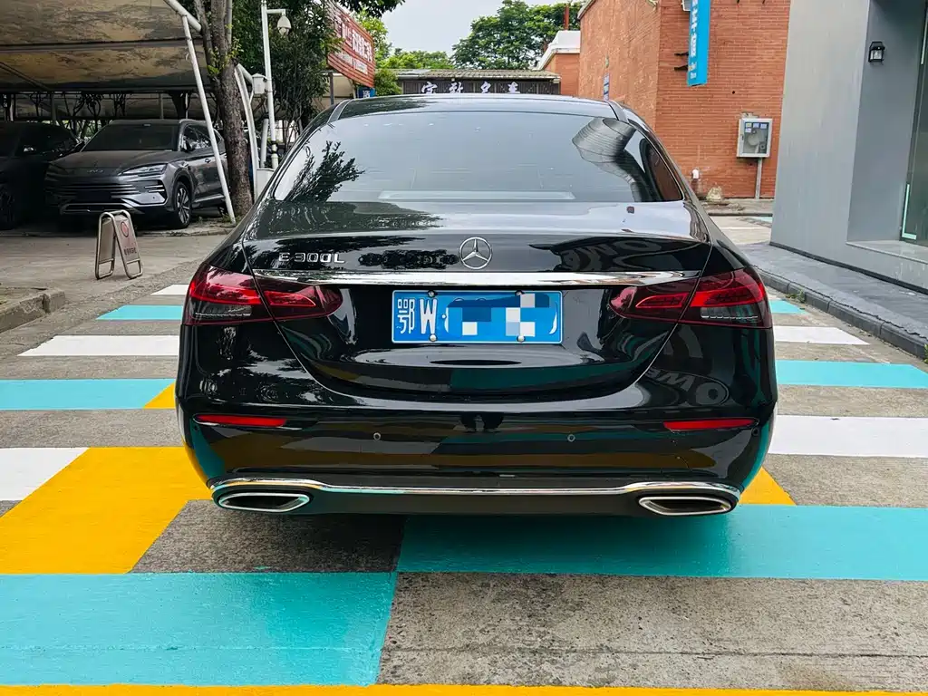 Mercedes-Benz E-Class E 2022 E 300 L Luxury