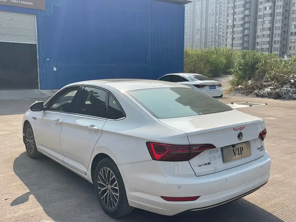 Volkswagen Sagitar — миниатюра 6