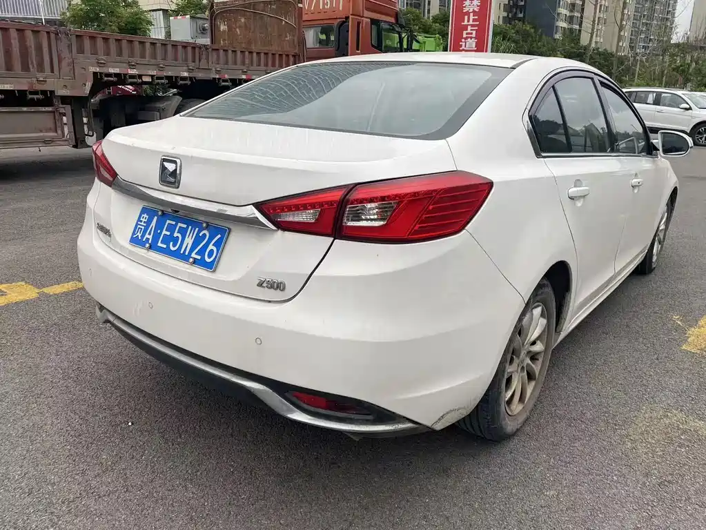 Zotye Zotye Z500 — миниатюра 6