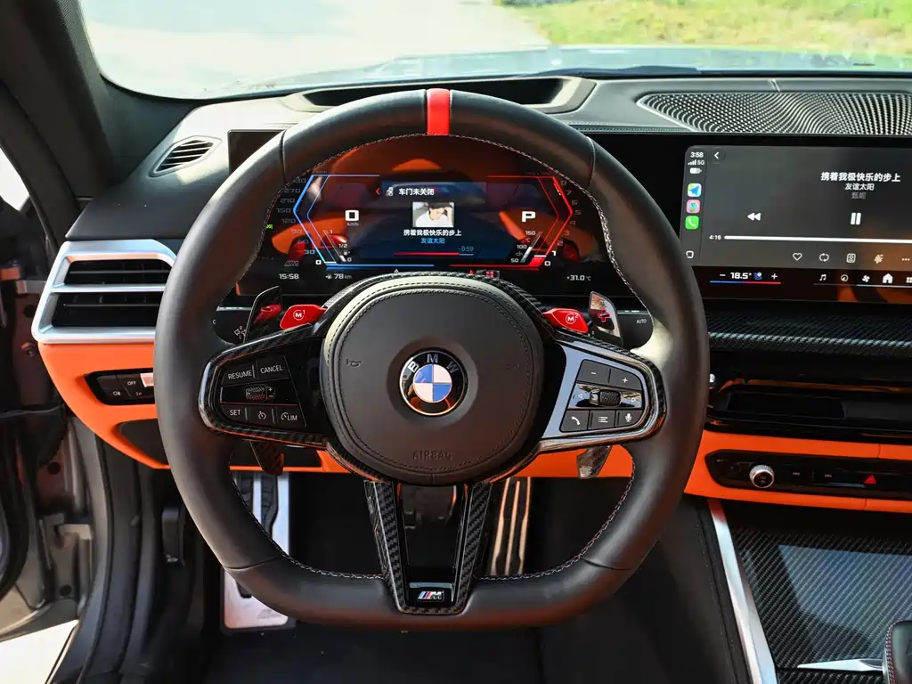 BMW M4 — миниатюра 7
