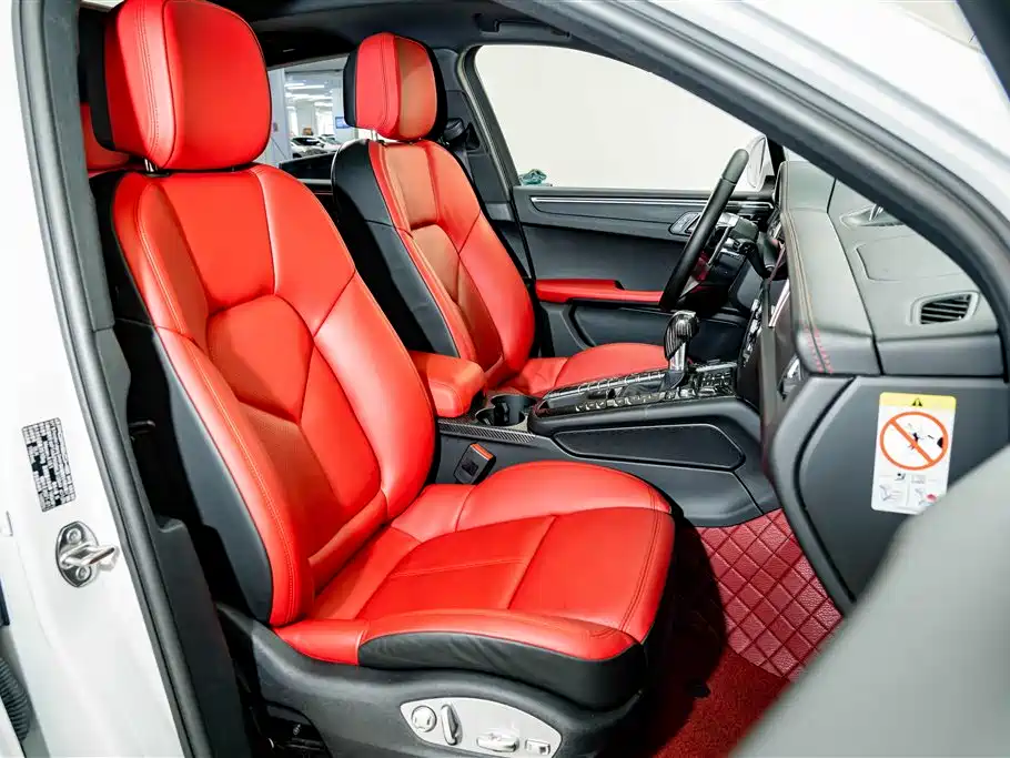 Porsche Macan — миниатюра 20