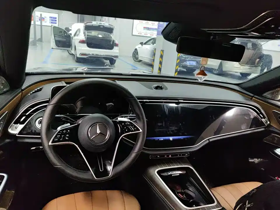 Mercedes-Benz E-Class E 2026 E 300 L Luxury