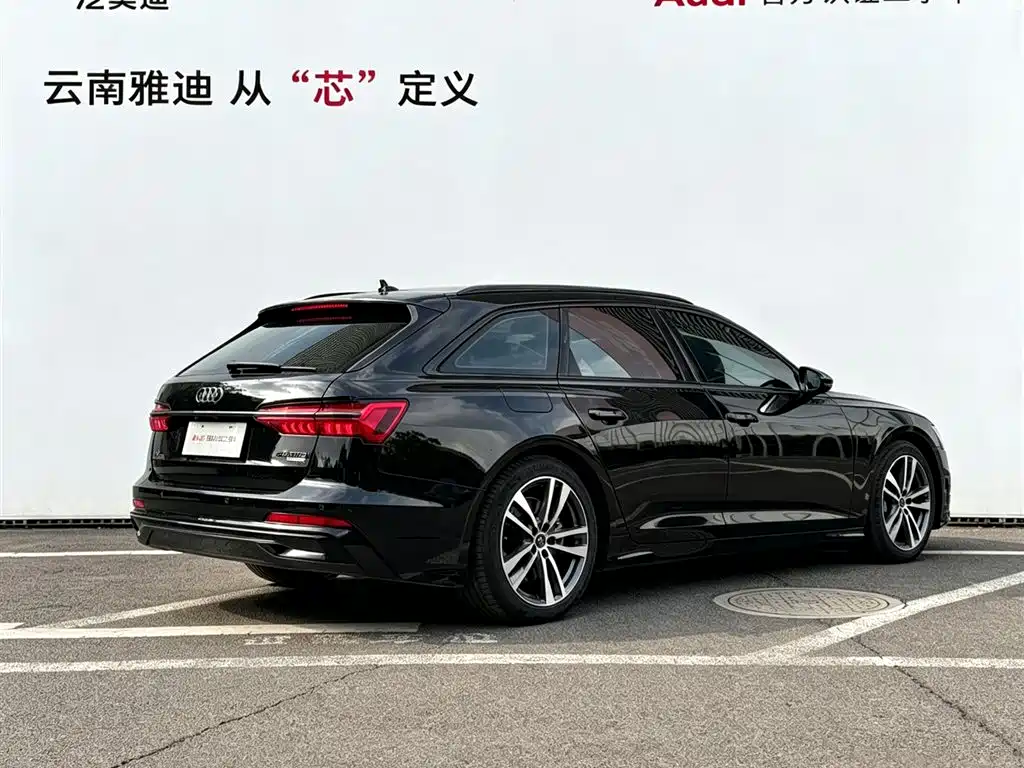 Audi A6 2024 Avant 45 TFSI
