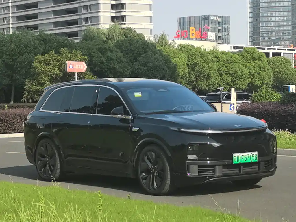 Li Auto L8 2024 Pro